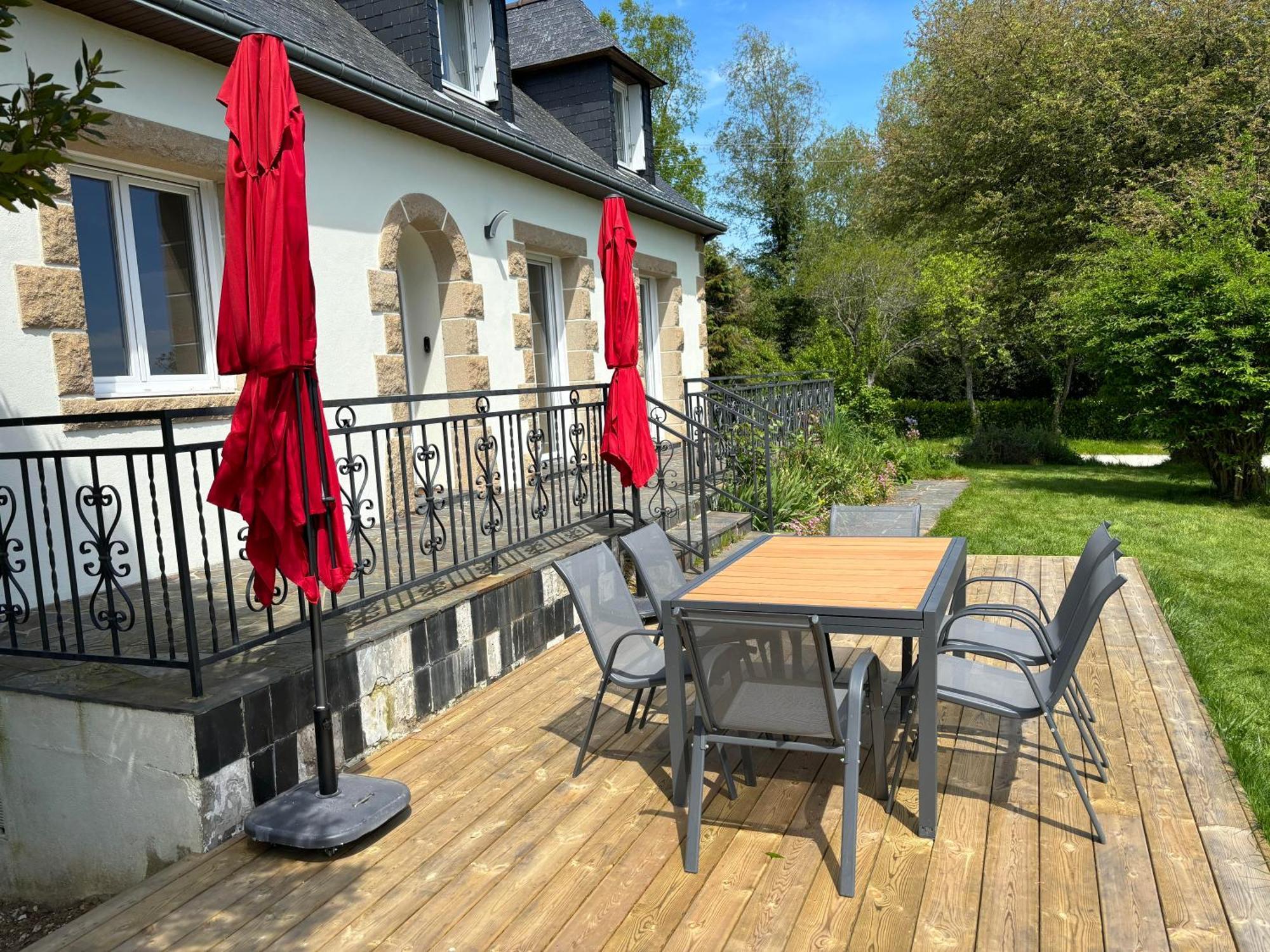 Ti Korelo Maison Plelauff 5 Chambres Dış mekan fotoğraf